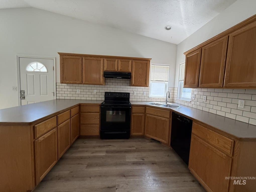 920 S Diamond St — photo 4
