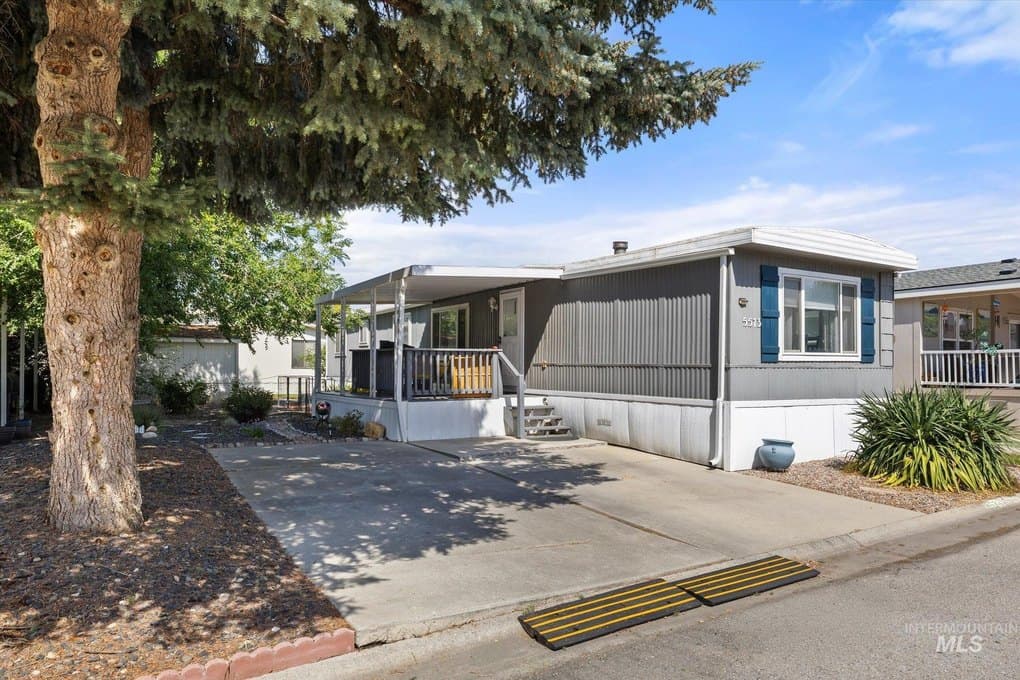 5573 Fairfax Ln, Boise, ID