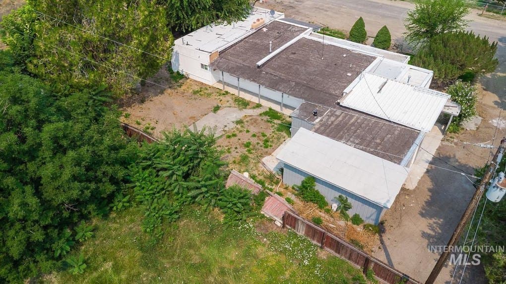 701 W Oregon Ave — photo 19