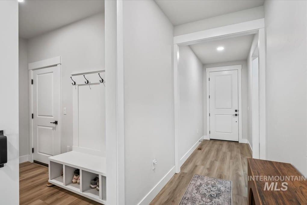 834 E Exploration — photo 12