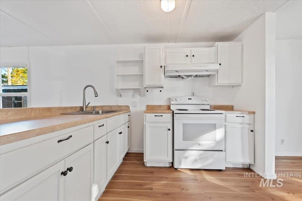 571 Caldwell Blvd — photo 6