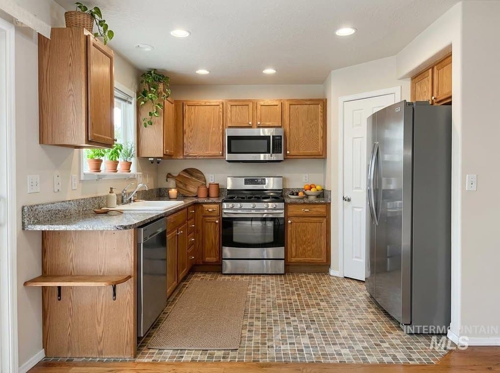 11644 W Trinity Ave — photo 3