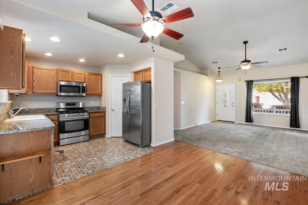 11644 W Trinity Ave — photo 5