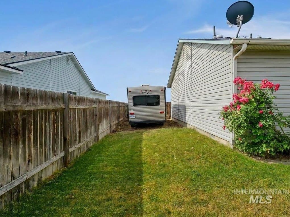 11644 W Trinity Ave — photo 13