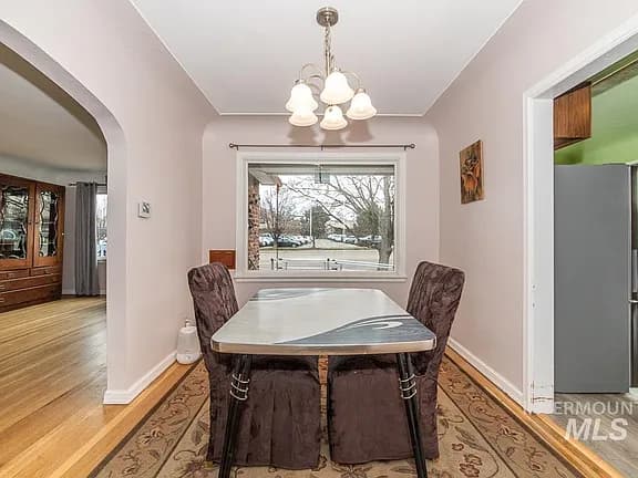 119 S Holly Street — photo 5