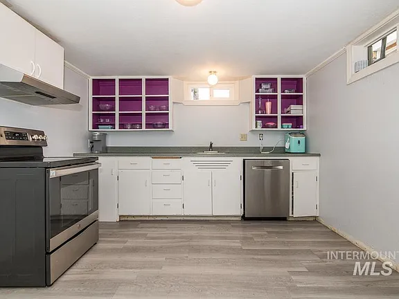 119 S Holly Street — photo 10