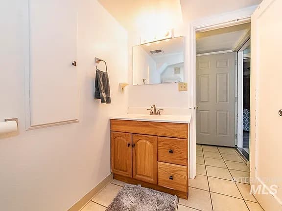 119 S Holly Street — photo 13